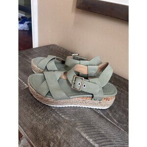 SODA WOMEN WEDGE SANDALS OPEN TOE ANKLE STRAP FLATFORM Size 9 Green